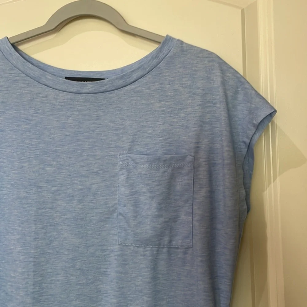 Tee - Picture 2 of 6